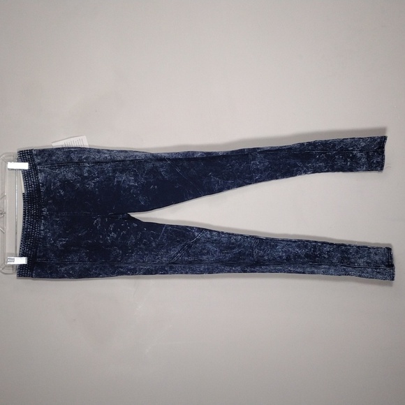NWT Mudd Hi-ride Jeggings acid wash size Jr. small - Picture 1 of 12